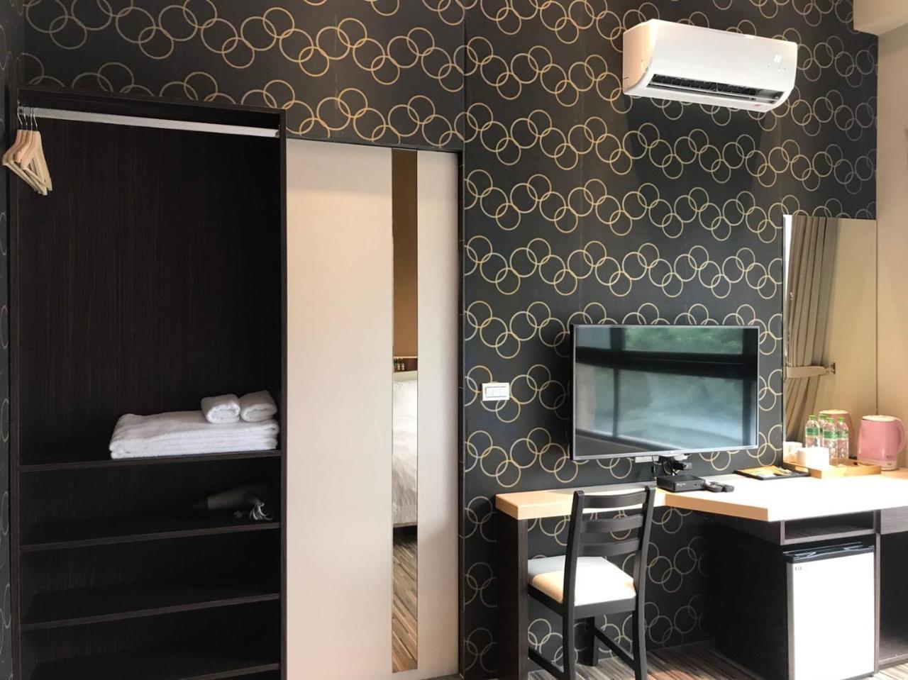 Ruo Shui Hotspring Hotel Jiaoxi Esterno foto