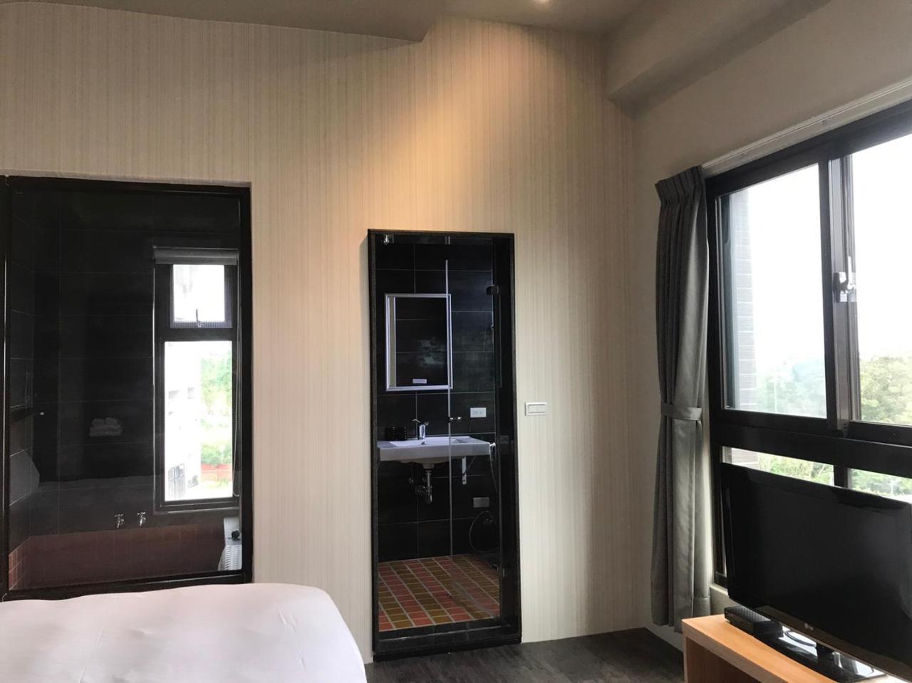 Ruo Shui Hotspring Hotel Jiaoxi Esterno foto